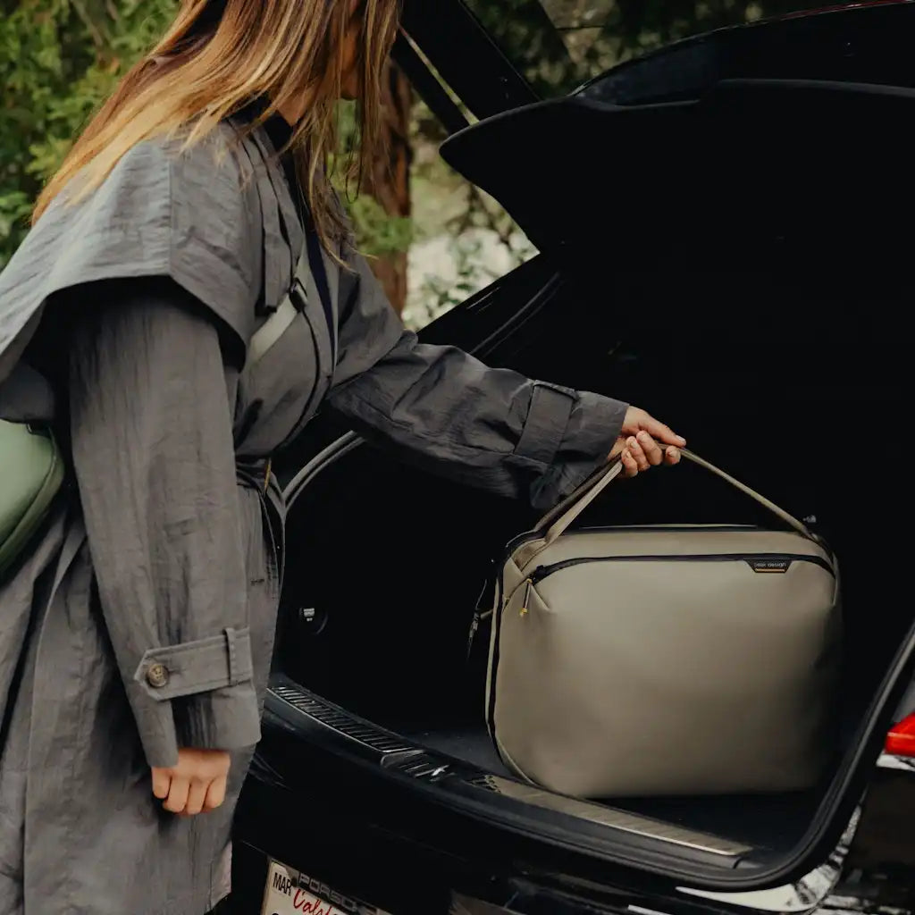 Travel Weekender | 25L | Stone