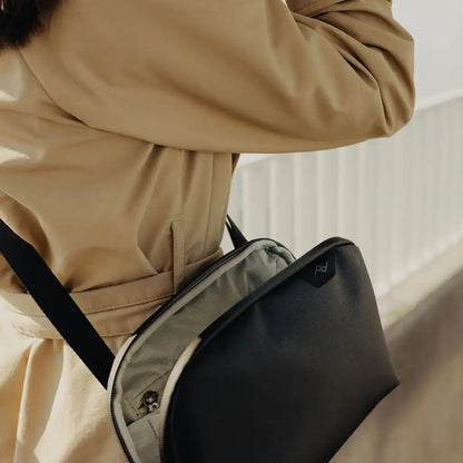 Travel Crossbody | 3L | Black