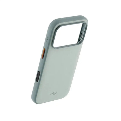 Everyday Case | iPhone 18 Pro Max | Cirrus Clarino