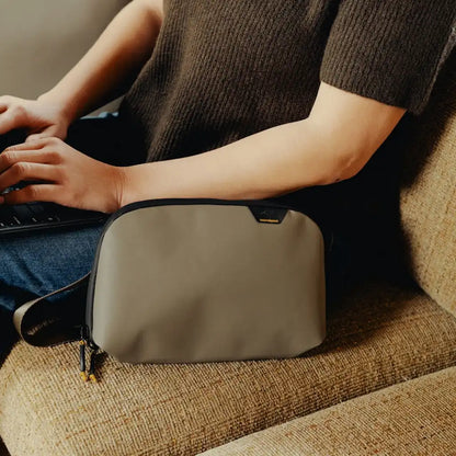 Travel Crossbody | 3L | Stone