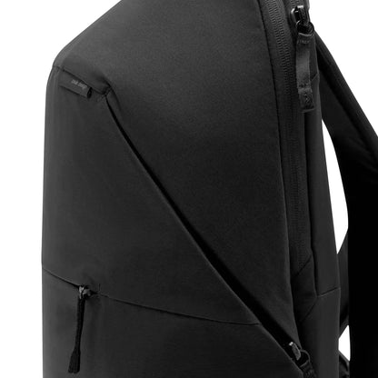 City Backpack | 22L | Black