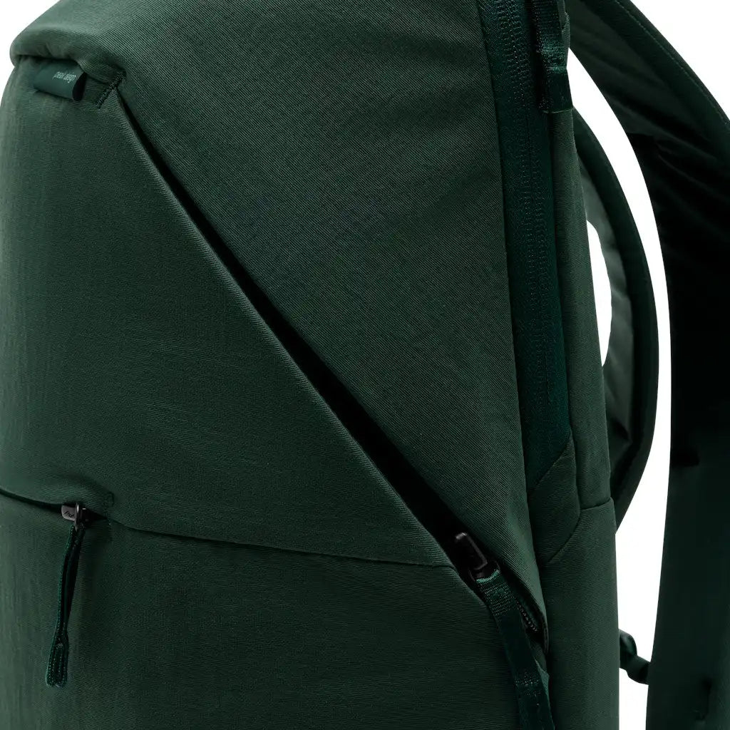 City Backpack | 22L | Cypress