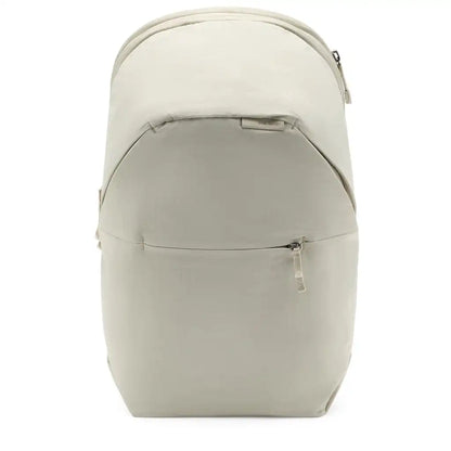 City Backpack | 22L | Moon
