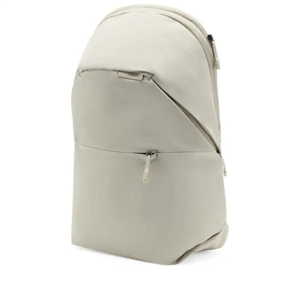 City Backpack | 22L | Moon
