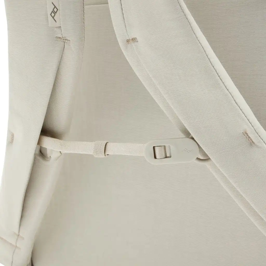 City Backpack | 22L | Moon