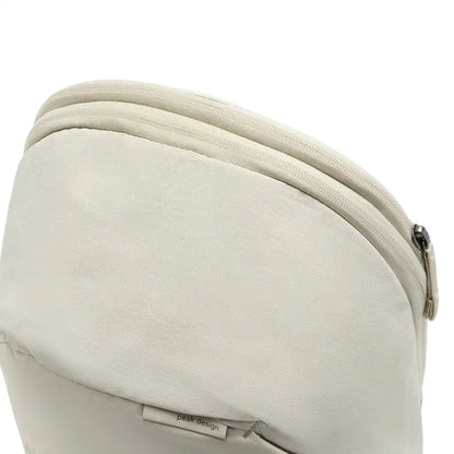 City Backpack | 22L | Moon