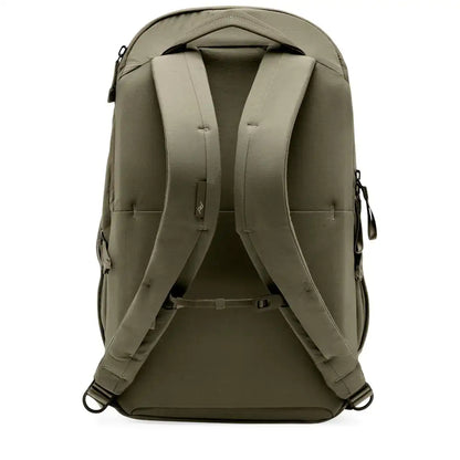 City Backpack | 22L | Stone