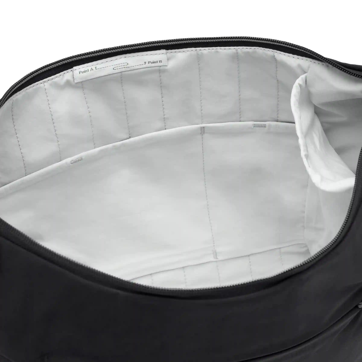 City Crescent | 12L | Black