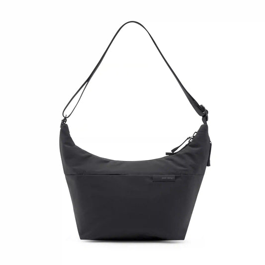 City Crescent | 6L | Black