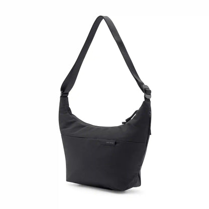 City Crescent | 6L | Black