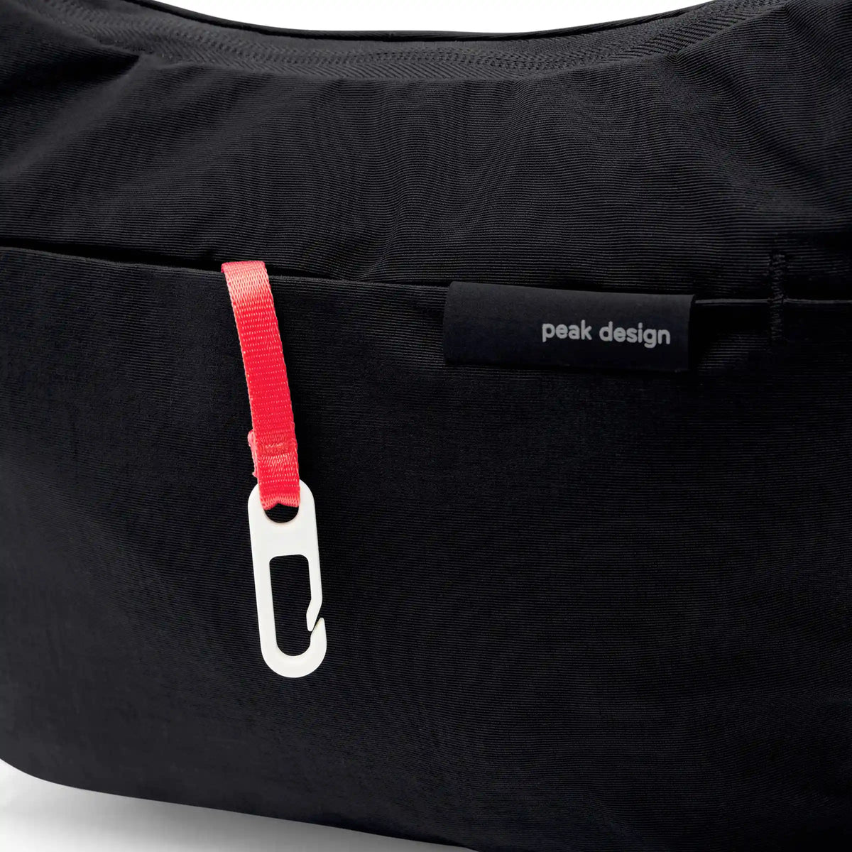 City Crescent | 6L | Black