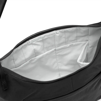 City Crescent | 6L | Black