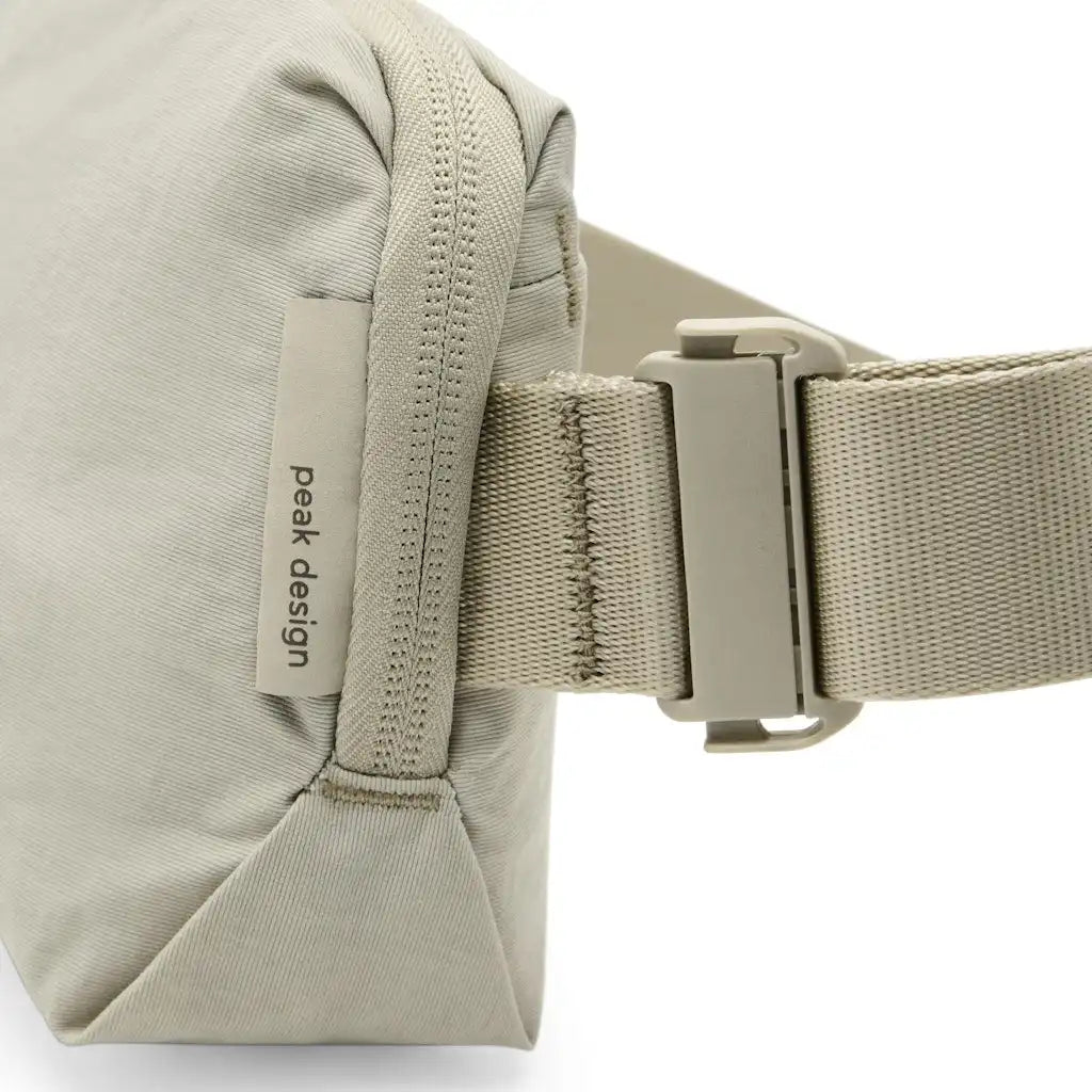City Sling | 2L | Moon