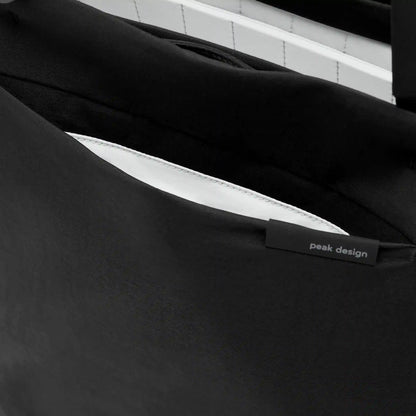City Tote | 15L | Black
