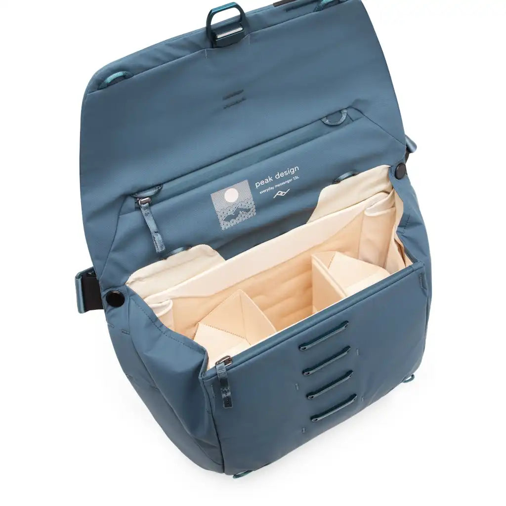 Everyday Messenger | 13L | Ocean