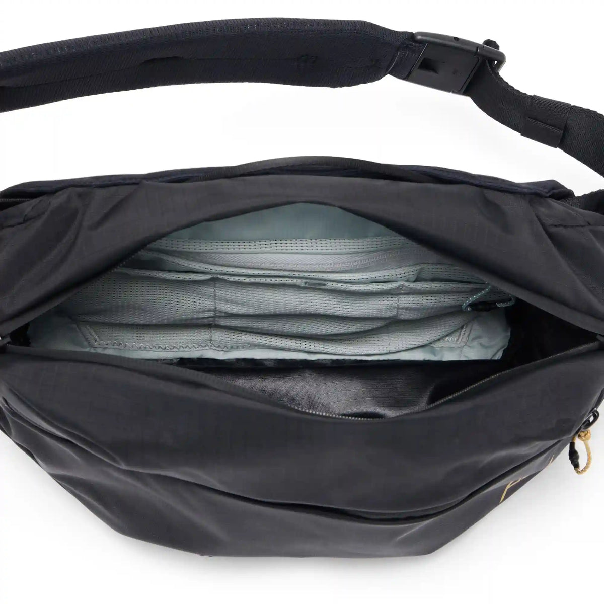 Outdoor Sling | 7L | Black