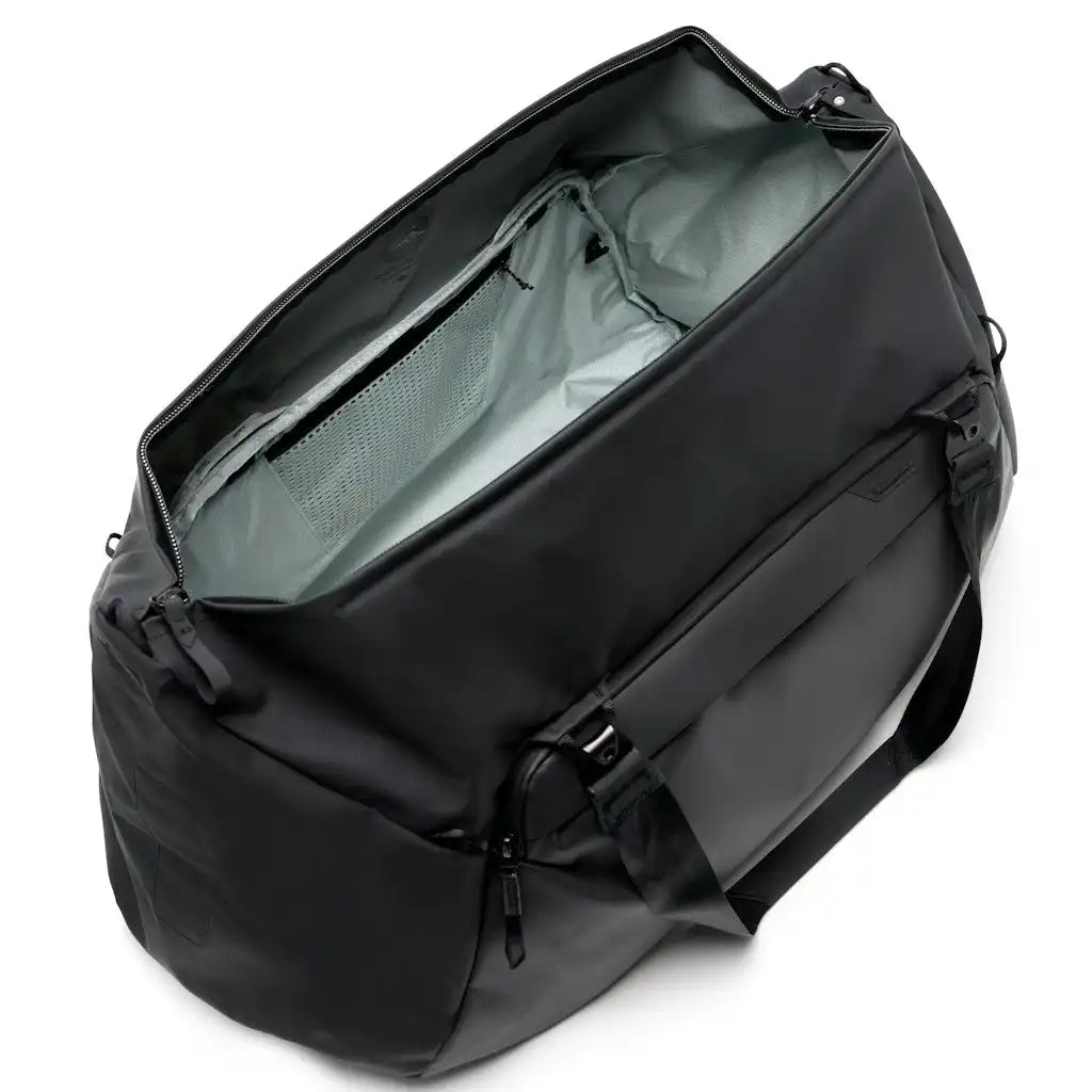 Travel Duffel | 80L | Black