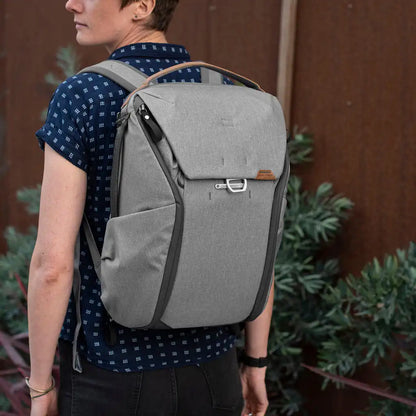 Everyday Backpack | 20L | Ash