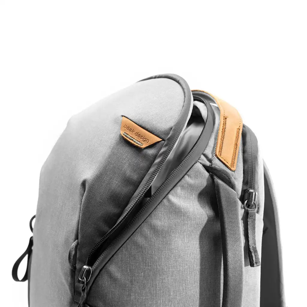 Everyday Backpack Zip | 15L | Ash