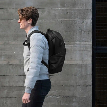 Everyday Backpack Zip | 20L | Black