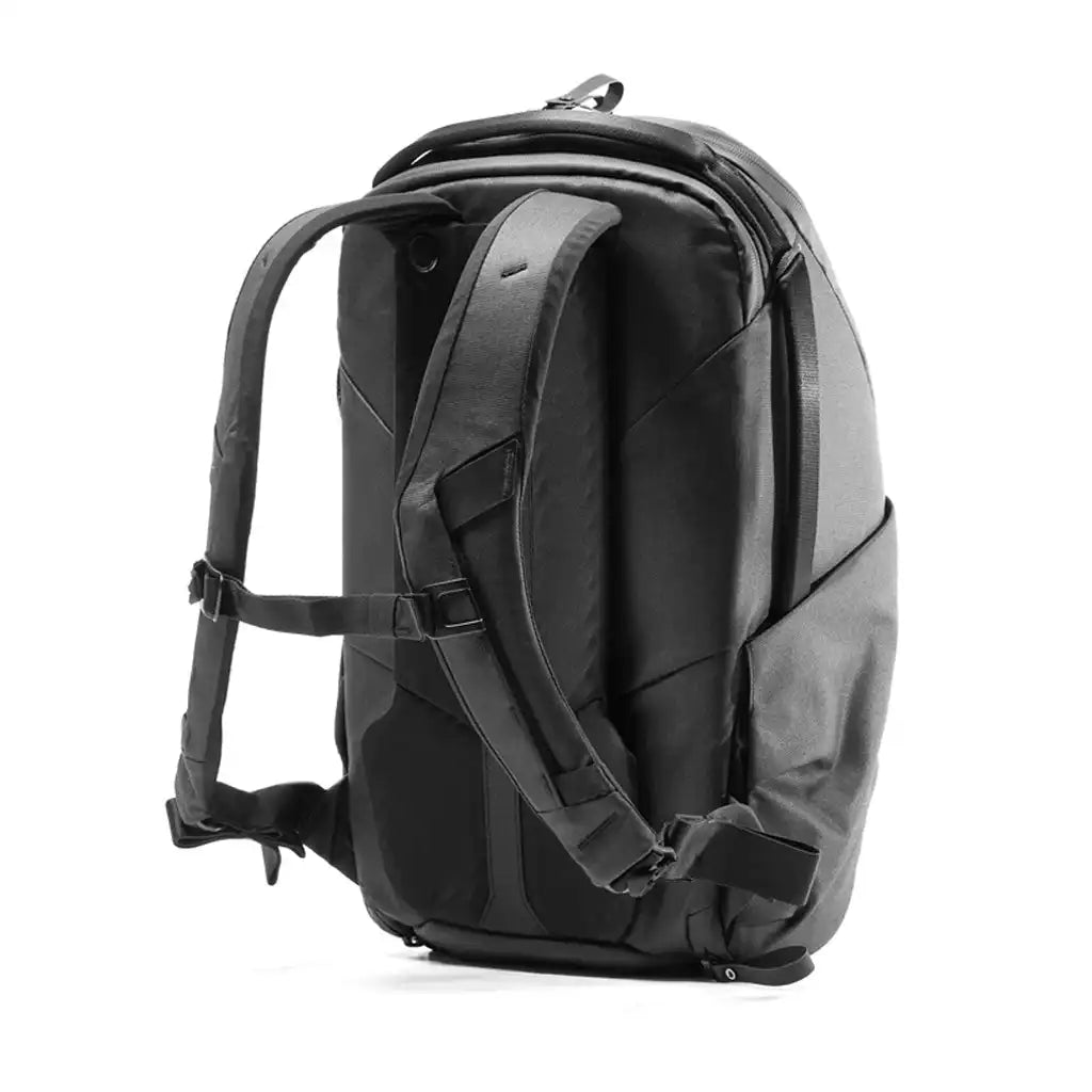 Everyday Backpack Zip | 20L | Black