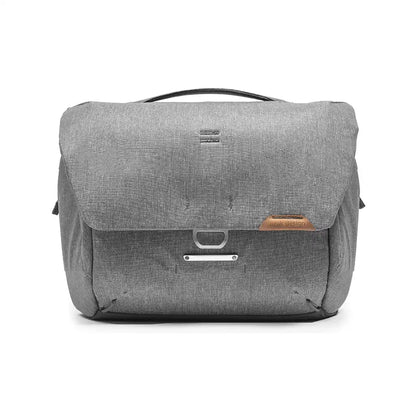 Everyday Messenger | 13L | Ash