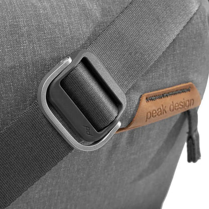 Everyday Sling | 6L | Ash