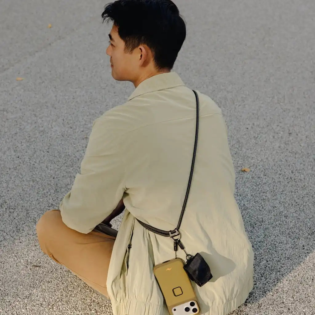 Mobile Crossbody Multi-Strap | Black