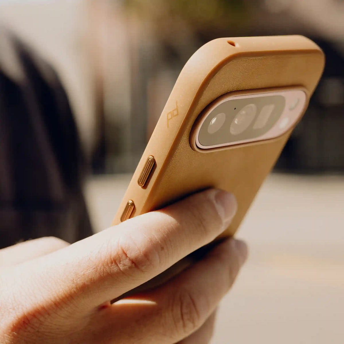 SlimLink Case | Pixel 10 Pro XL | Tan Clarino