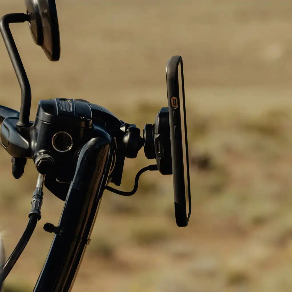 Motorcycle Brake/Clutch Mount | Charging | Locking