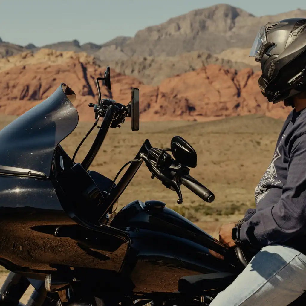 Motorcycle Brake/Clutch Mount | Charging | Locking