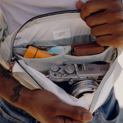 Outdoor Sling | 2L | Cloud