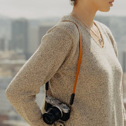 Form Leather Strap | Neck | Amber