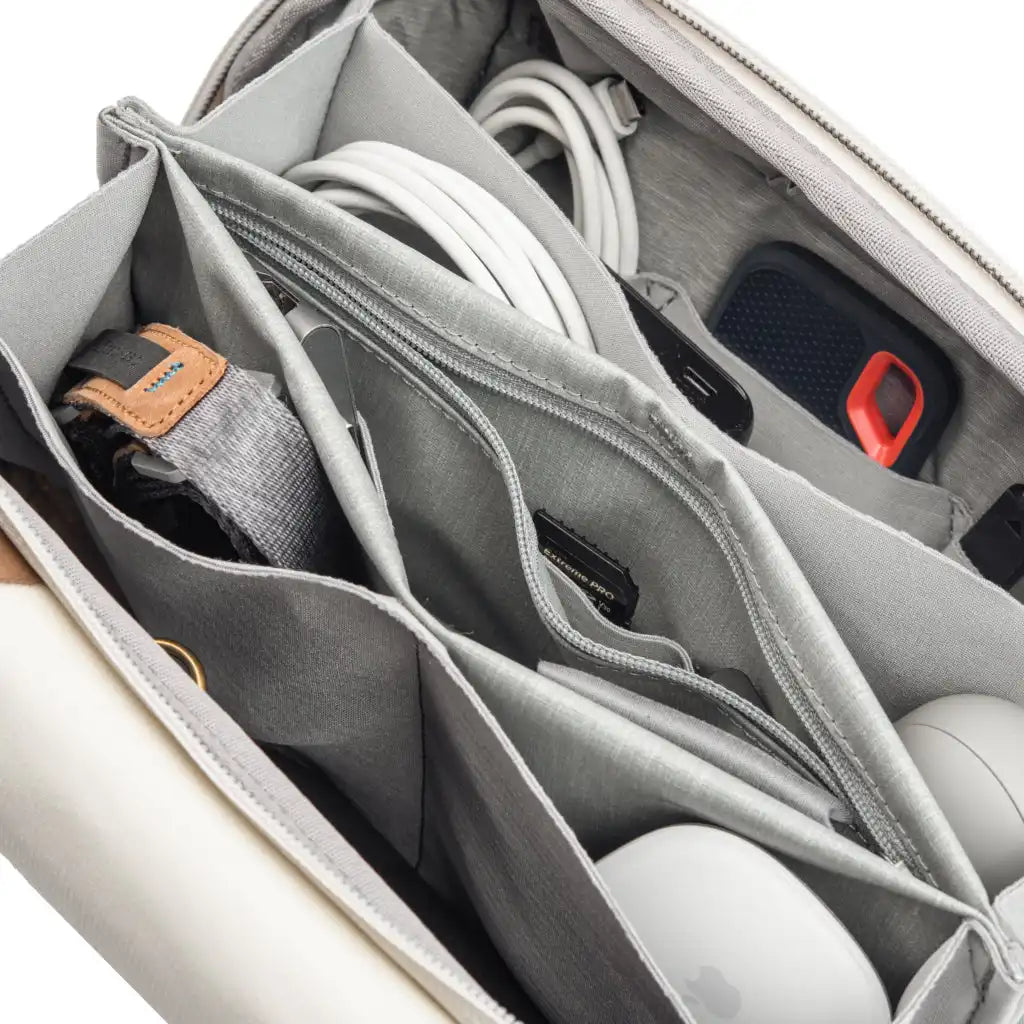 Tech Pouch | Bone